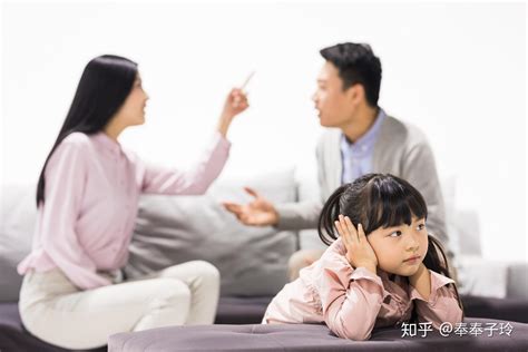 父母吵架|父母吵架时，孩子都在想什么？看完只觉得心酸…